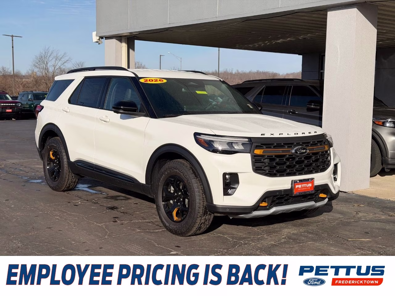 2026 Star White Metallic Tri-Coat Ford Explorer Tremor 4X4 SUV