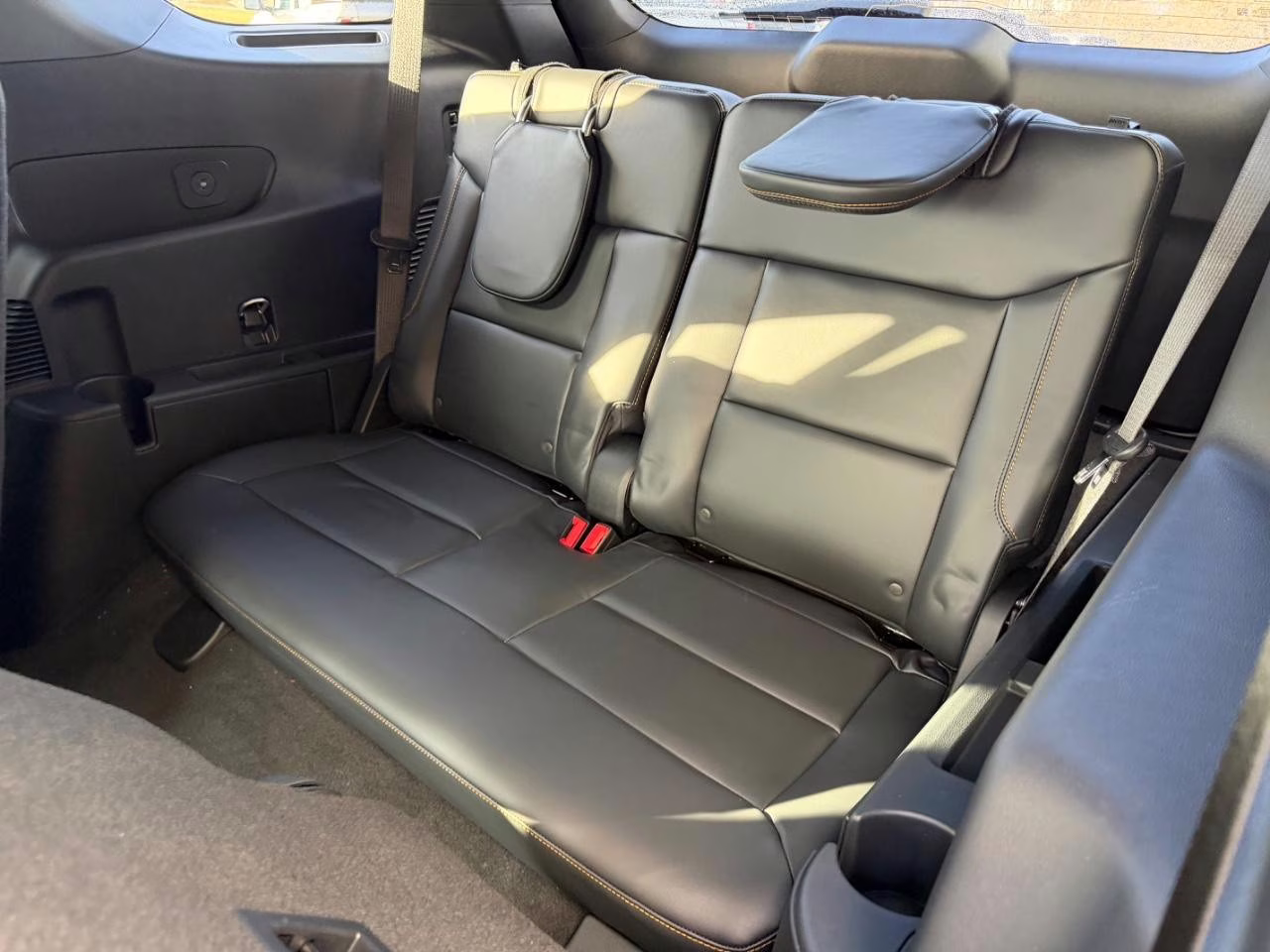 2026 Star White Metallic Tri-Coat Ford Explorer Tremor 4X4 SUV