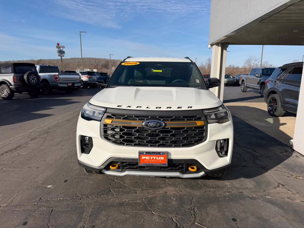 2026 Star White Metallic Tri-Coat Ford Explorer Tremor 4X4 SUV