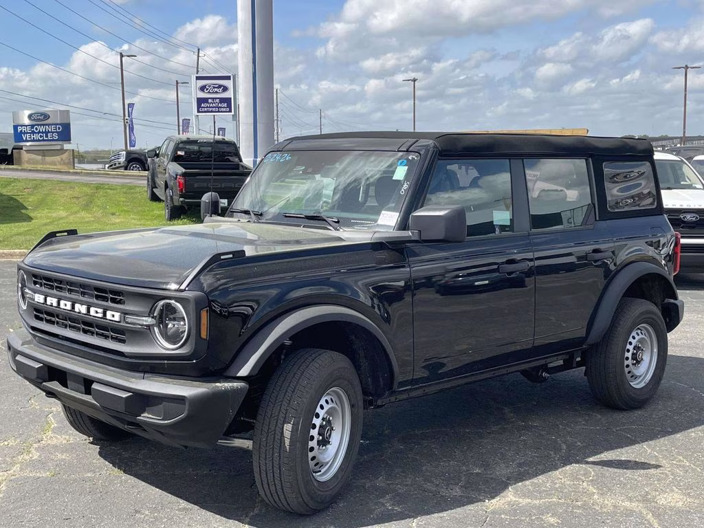 2026 Shadow Black Ford Bronco Base 4X4 SUV