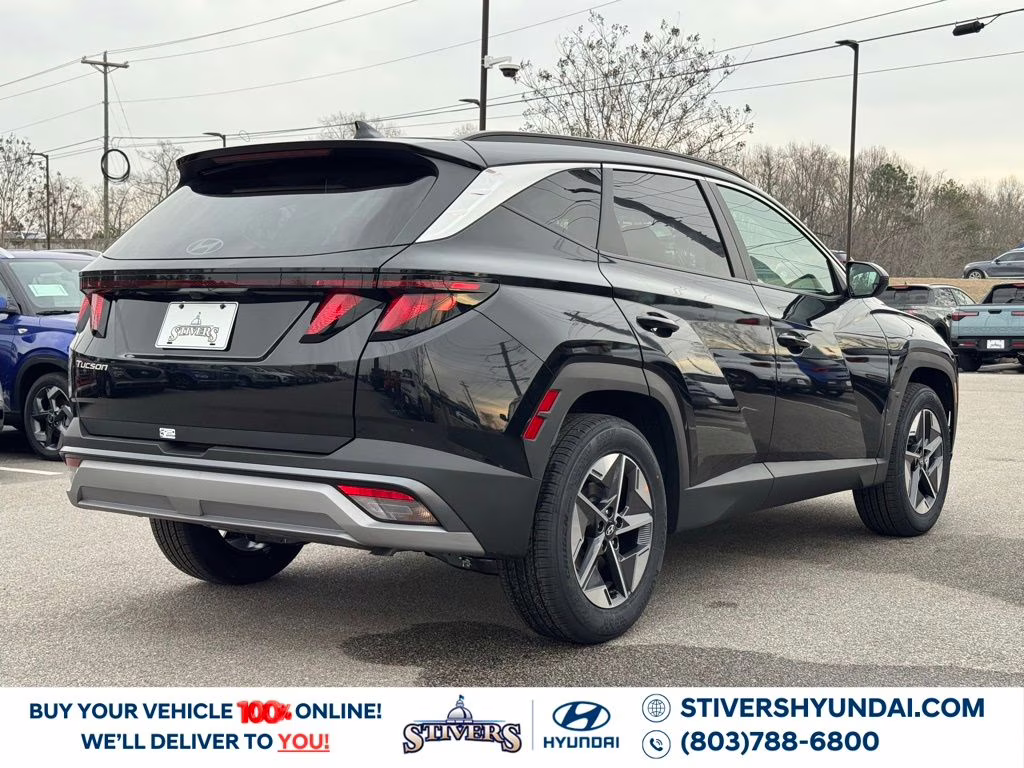 2026 Phantom Black Hyundai Tucson SEL FWD SUV