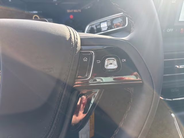 2026 Red Carpet Tinted Clearcoat Lincoln Aviator Reserve AWD SUV