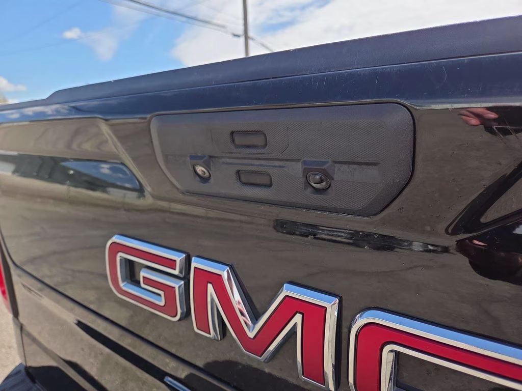 2019 Onyx Black GMC Sierra 1500 SLT 4X4 Truck
