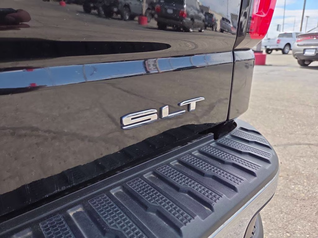 2019 Onyx Black GMC Sierra 1500 SLT 4X4 Truck