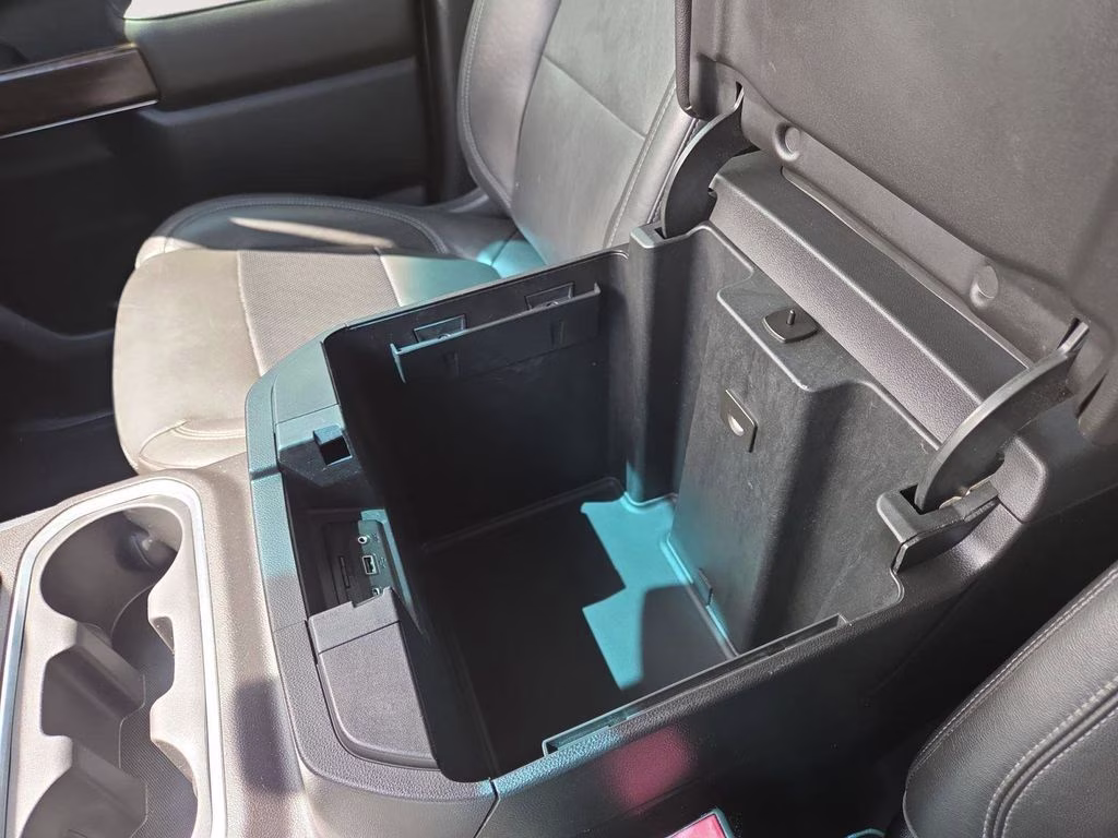 2019 Onyx Black GMC Sierra 1500 SLT 4X4 Truck