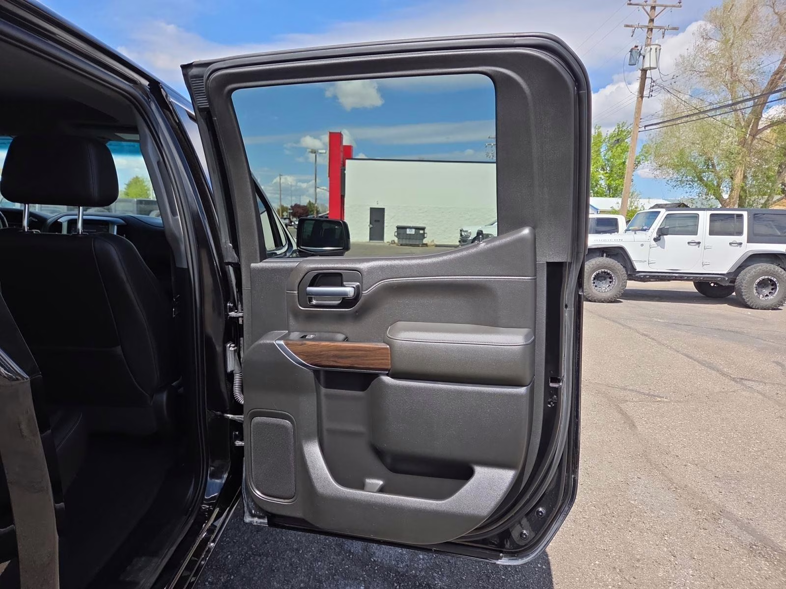 2019 Onyx Black GMC Sierra 1500 SLT 4X4 Truck