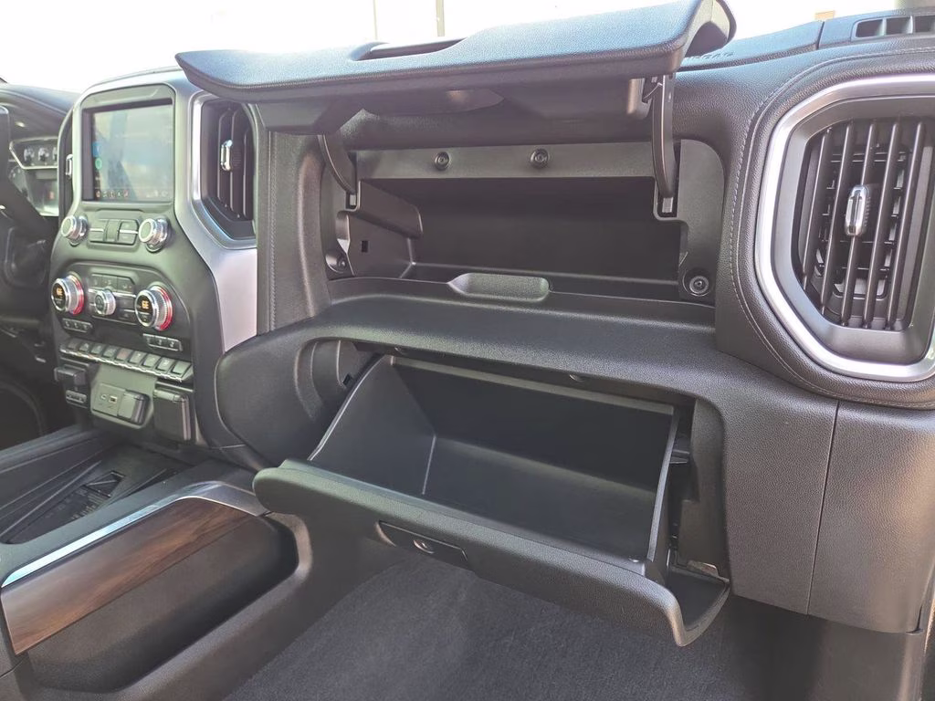 2019 Onyx Black GMC Sierra 1500 SLT 4X4 Truck