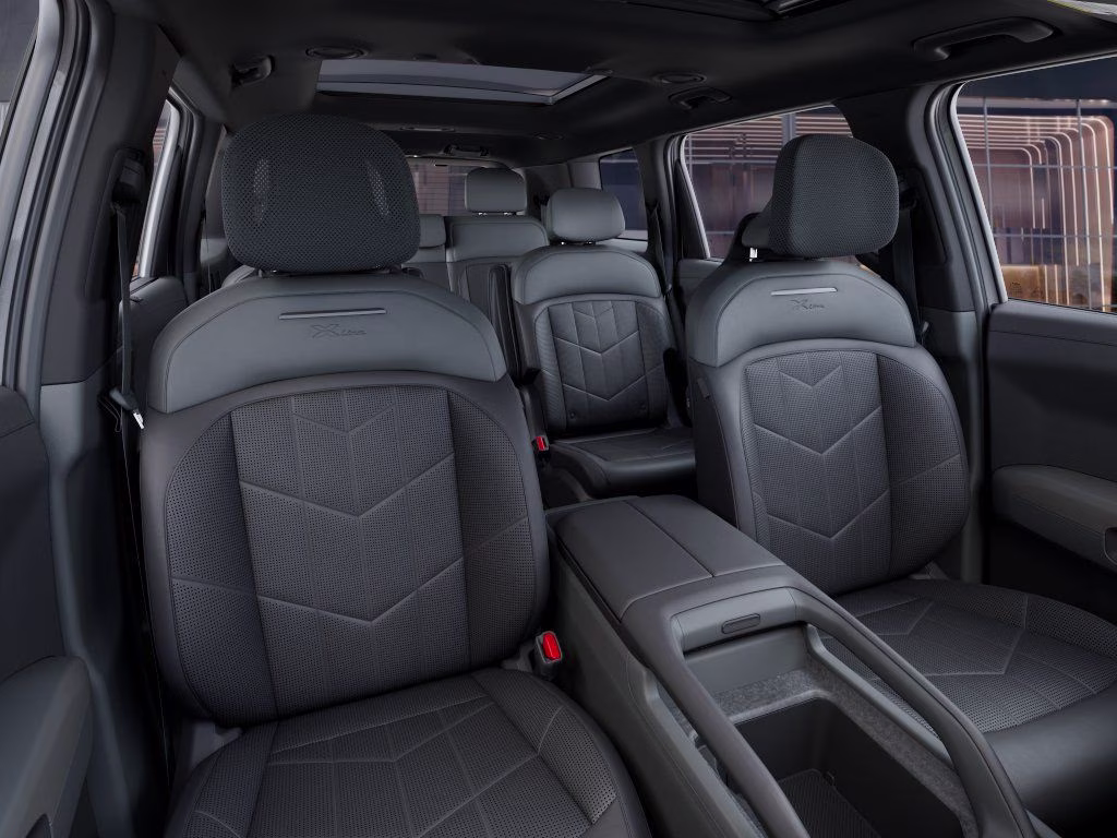 2027 Glacial White Pearl Kia Telluride X-Line SX AWD SUV