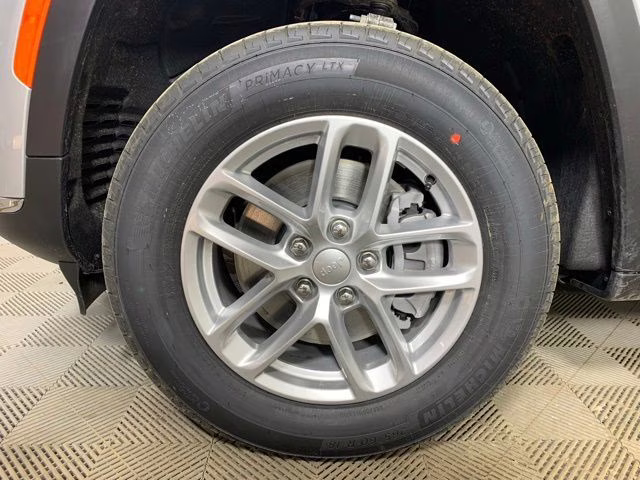 2026 Silver Zynith Jeep Grand Cherokee L Laredo X 4X4 SUV