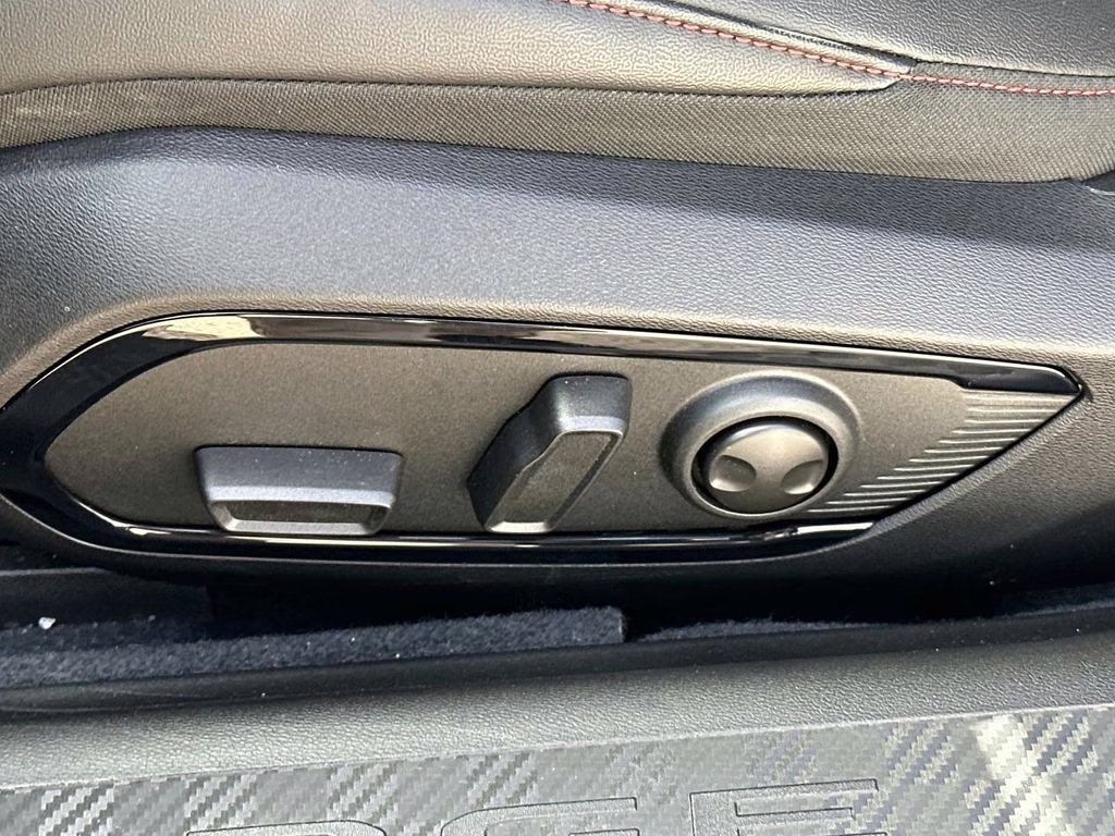 2026 Diamond Black Crystal Pearlcoat Dodge Charger R/T Scat Pack AWD Coupe