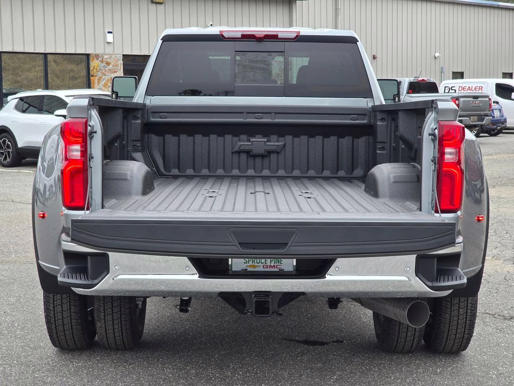 2026 Sterling Gray Metallic Chevrolet Silverado 3500HD LT 4X4 Truck