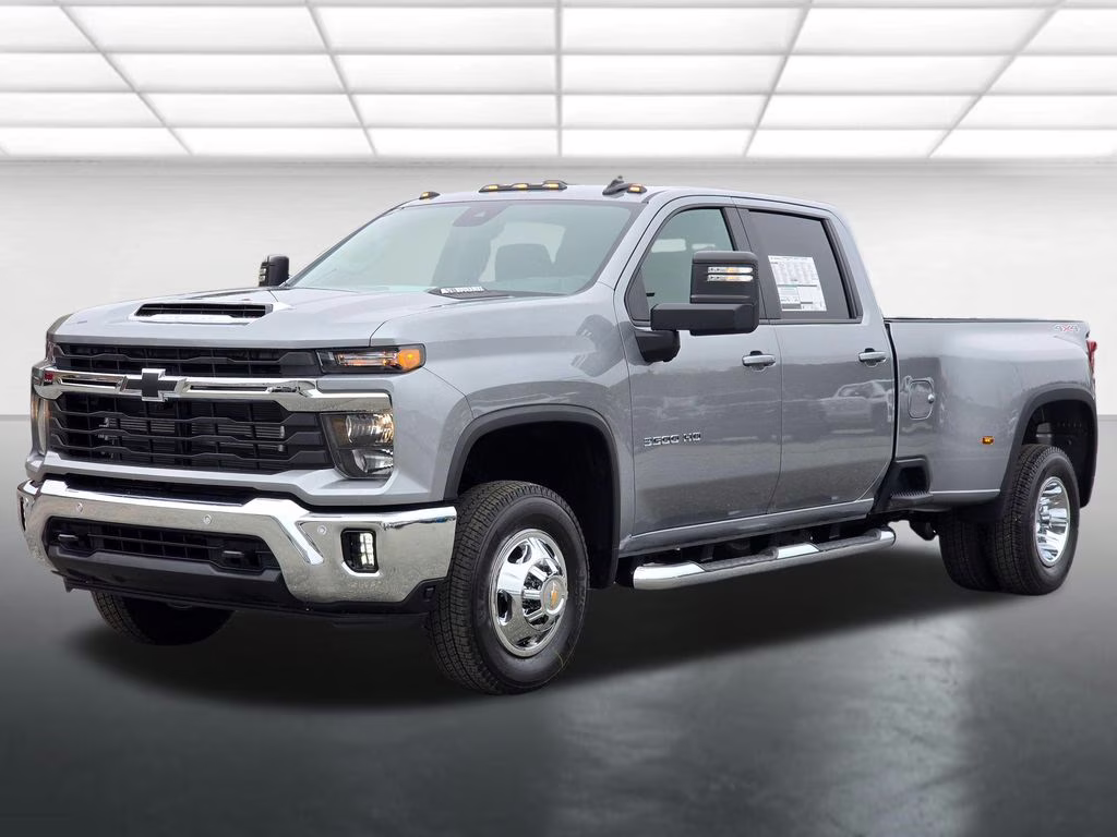 2026 Sterling Gray Metallic Chevrolet Silverado 3500HD LT 4X4 Truck