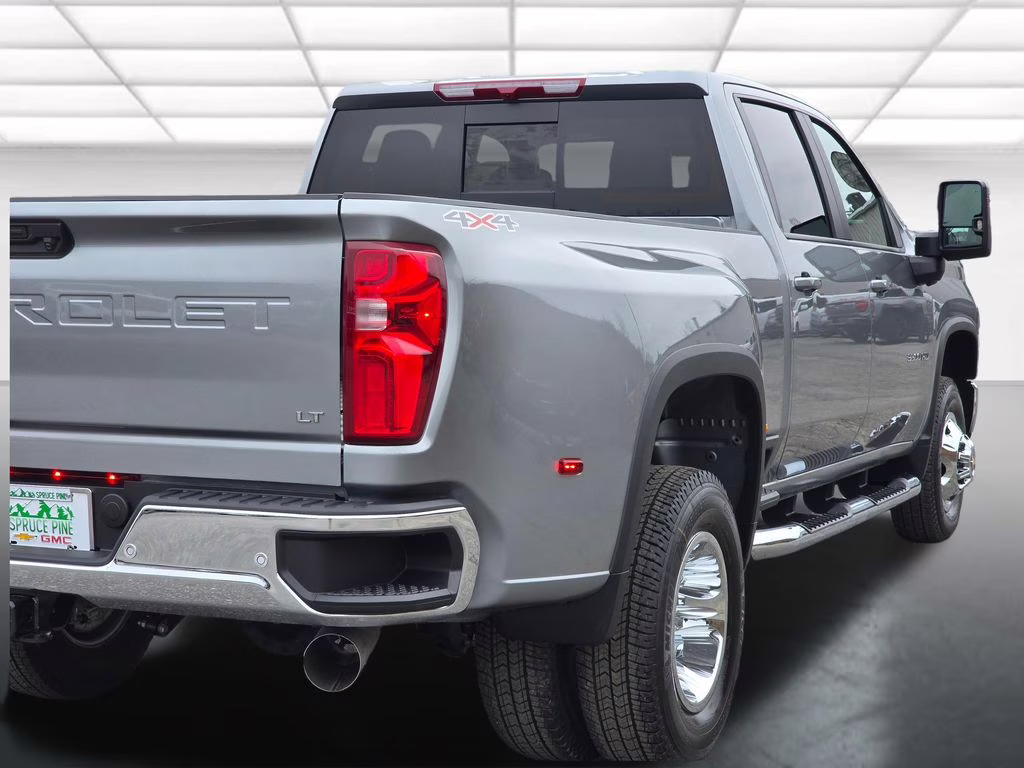 2026 Sterling Gray Metallic Chevrolet Silverado 3500HD LT 4X4 Truck