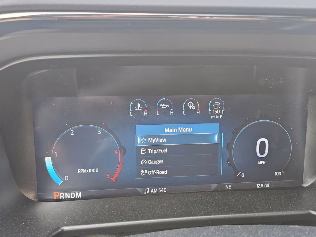 2026 Oxford White Ford Super Duty F-250 SRW Lariat 4X4 Truck