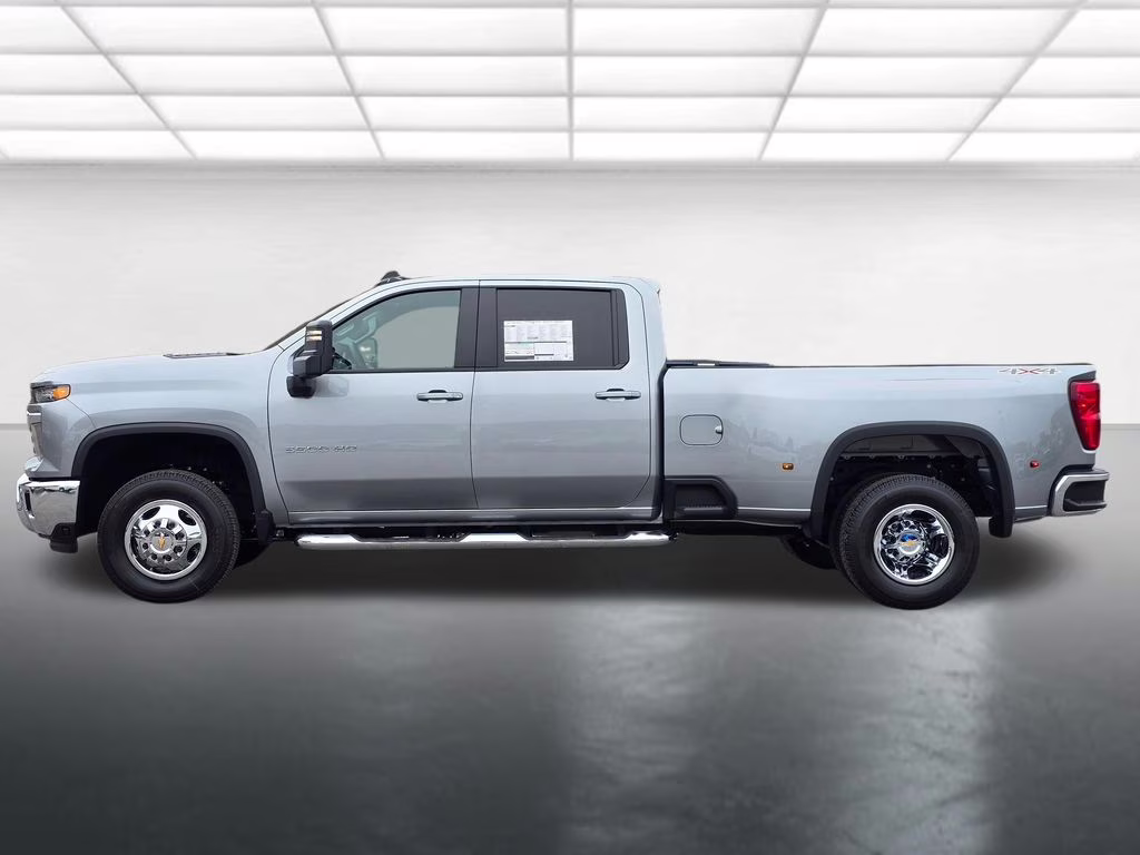 2026 Sterling Gray Metallic Chevrolet Silverado 3500HD LT 4X4 Truck