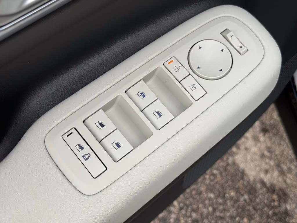 2026 Phantom Black Hyundai Santa Fe SE FWD SUV