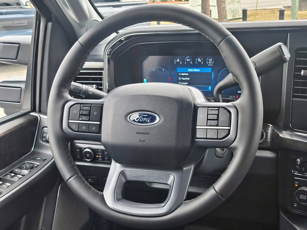 2026 Avalanche Ford Super Duty F-250 SRW Lariat 4X4 Truck