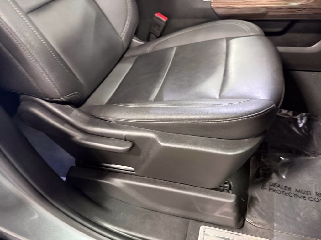 2025 Gray Chevrolet Silverado 1500 RST w/Convenience II pkg & Bose Surround Sound 4X4 Truck