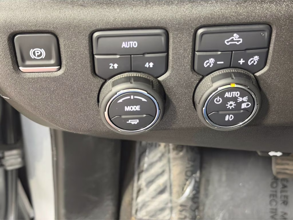 2025 Gray Chevrolet Silverado 1500 RST w/Convenience II pkg & Bose Surround Sound 4X4 Truck