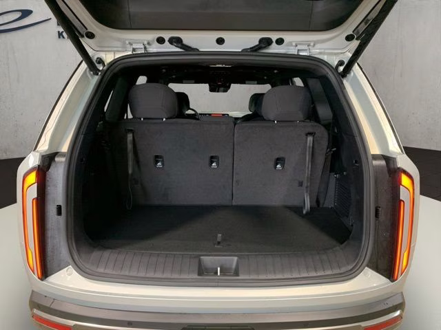 2027 Ivory Silver Kia Telluride S AWD SUV