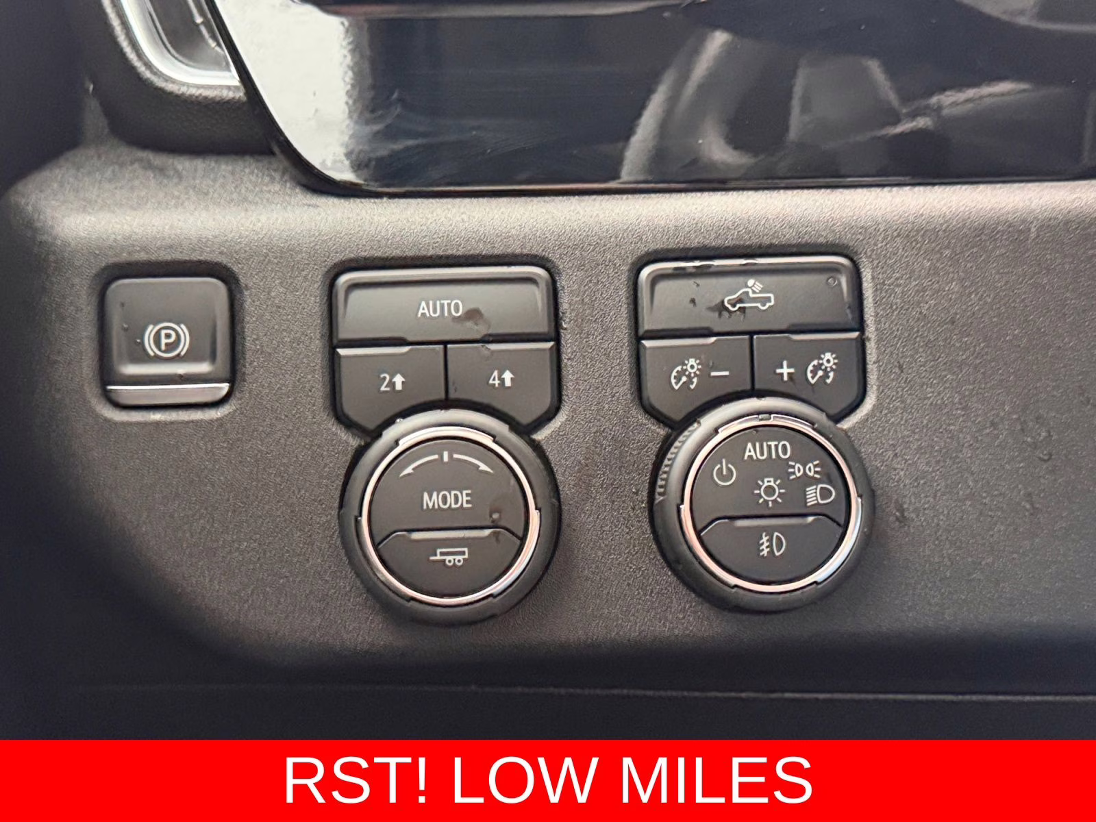 2025 Gray Chevrolet Silverado 1500 RST 4X4 Truck