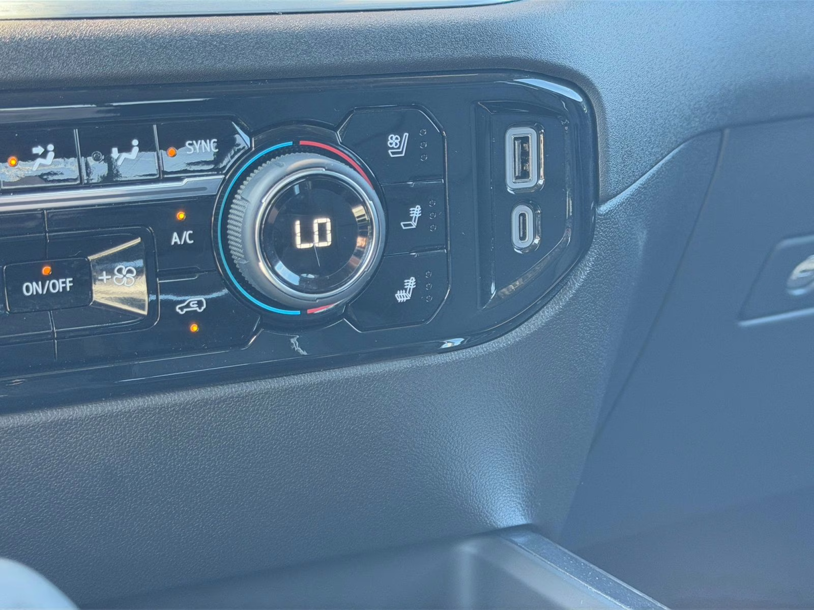 2025 Summit White Chevrolet Silverado 1500 LTZ 4X4 Truck