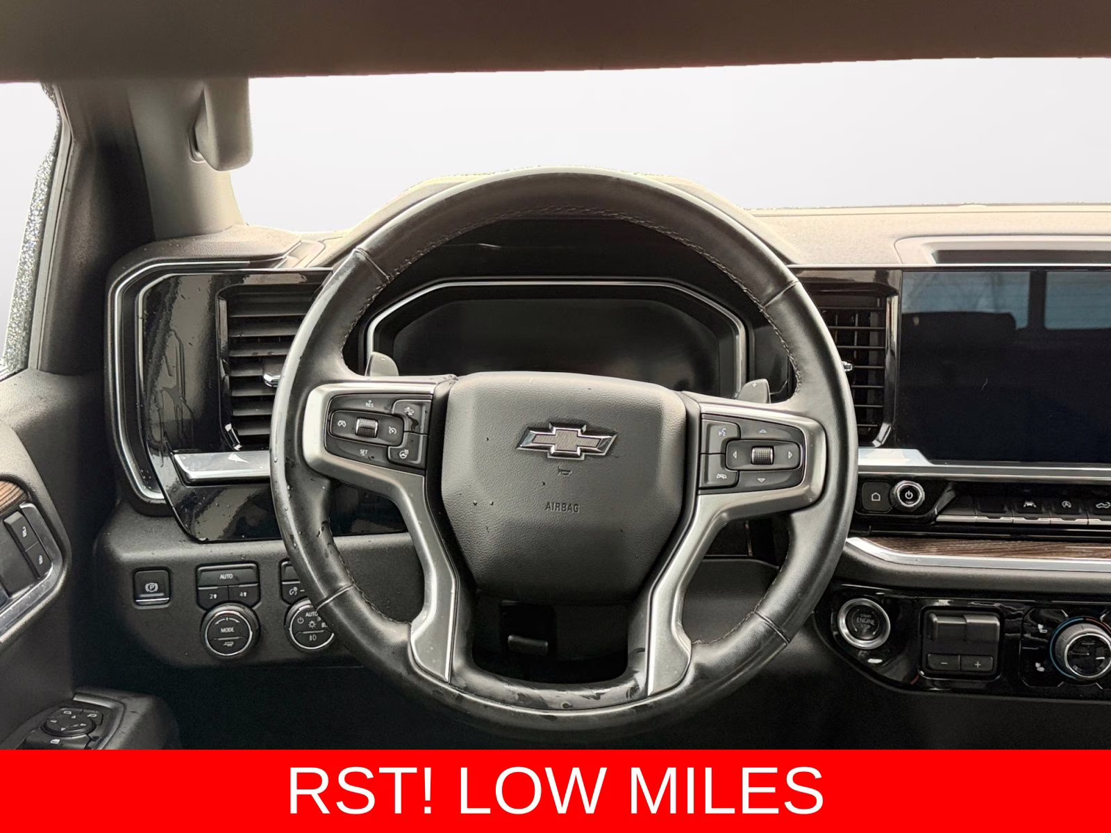 2025 Gray Chevrolet Silverado 1500 RST 4X4 Truck