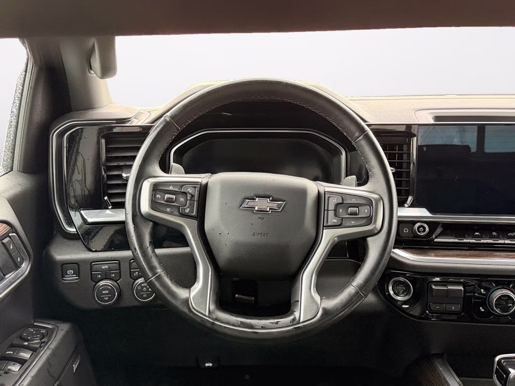 2025 Gray Chevrolet Silverado 1500 RST w/Convenience II pkg & Bose Surround Sound 4X4 Truck