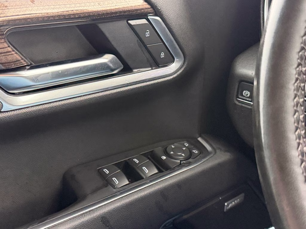 2025 Gray Chevrolet Silverado 1500 RST w/Convenience II pkg & Bose Surround Sound 4X4 Truck
