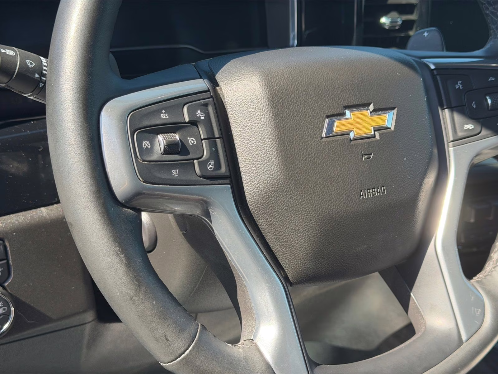 2025 Summit White Chevrolet Silverado 1500 LTZ 4X4 Truck