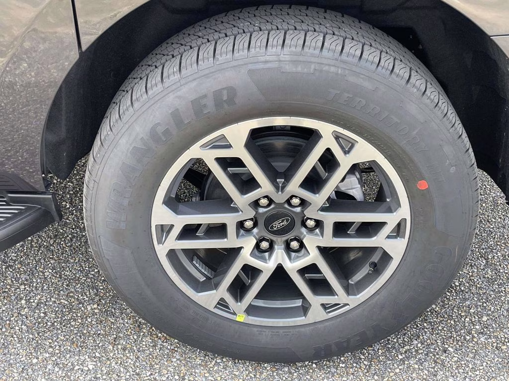 2026 Dark Matter Gray Metallic Ford Expedition Max Active RWD SUV