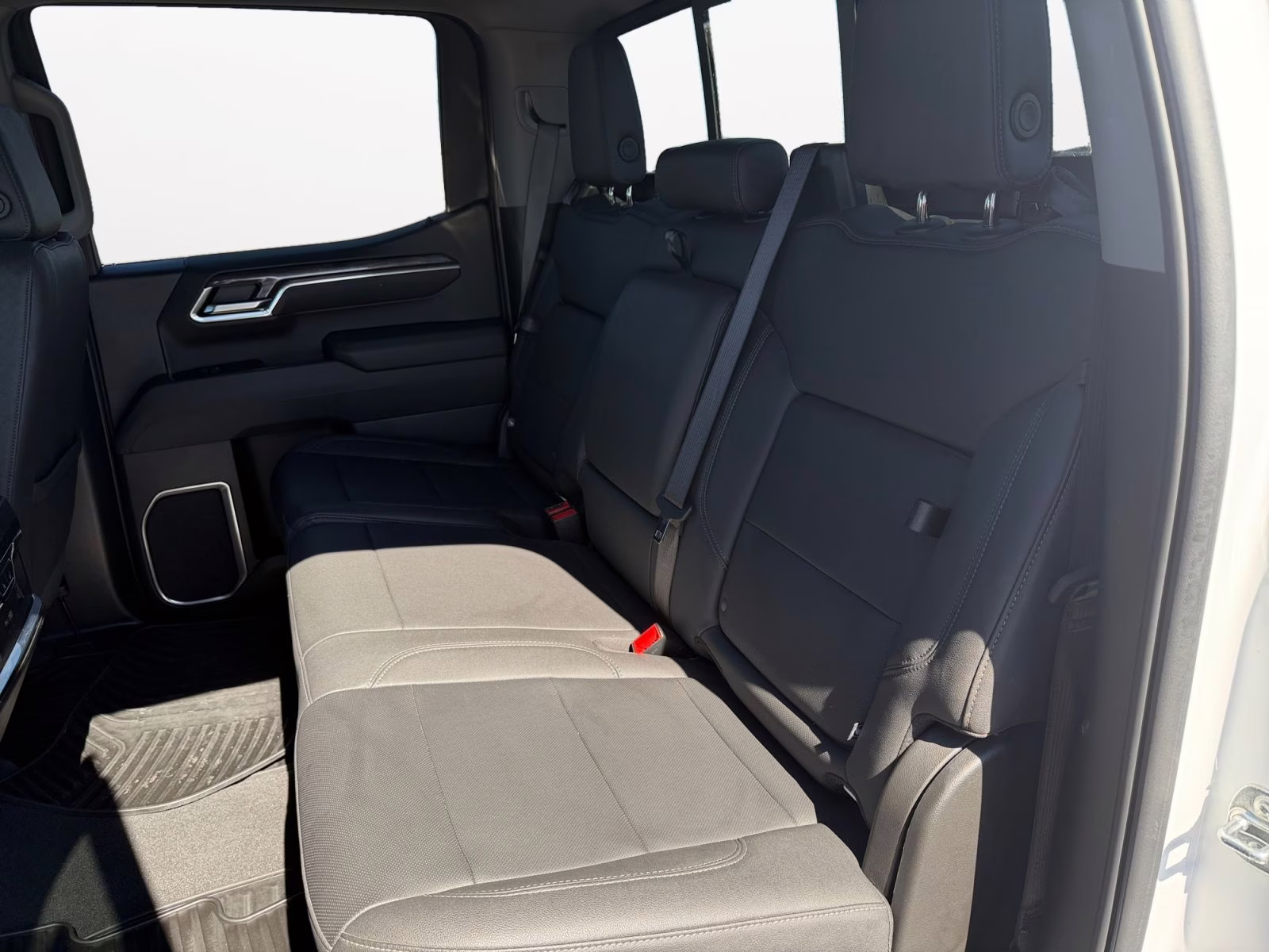 2025 Summit White Chevrolet Silverado 1500 LTZ 4X4 Truck