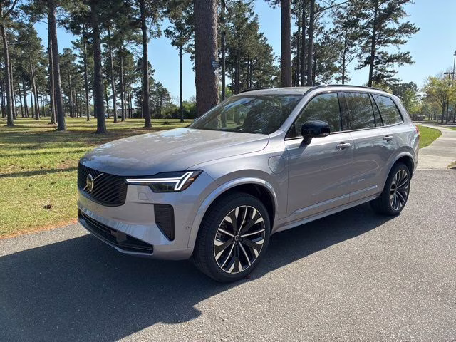 2026 Aurora Silver Volvo XC90 Plug-In Hybrid T8 Ultra Dark Theme 7-Seater AWD SUV