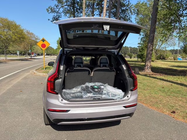 2026 Aurora Silver Volvo XC90 Plug-In Hybrid T8 Ultra Dark Theme 7-Seater AWD SUV