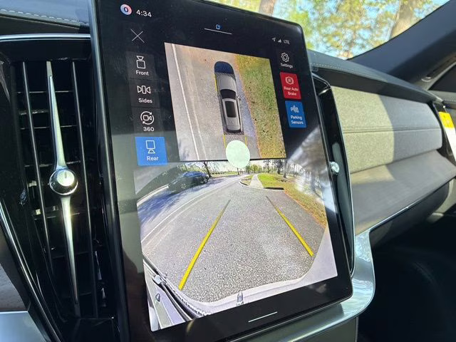 2026 Aurora Silver Volvo XC90 Plug-In Hybrid T8 Ultra Dark Theme 7-Seater AWD SUV