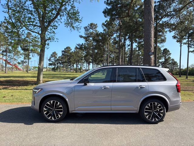 2026 Aurora Silver Volvo XC90 Plug-In Hybrid T8 Ultra Dark Theme 7-Seater AWD SUV
