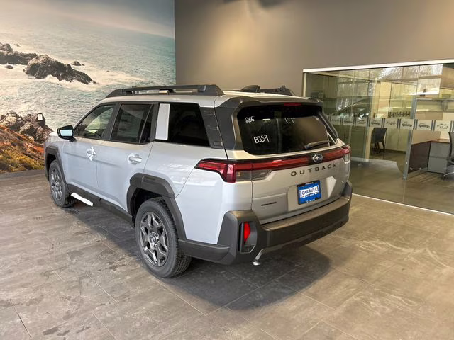 2026 Ice Silver Metallic Subaru Outback Premium AWD SUV