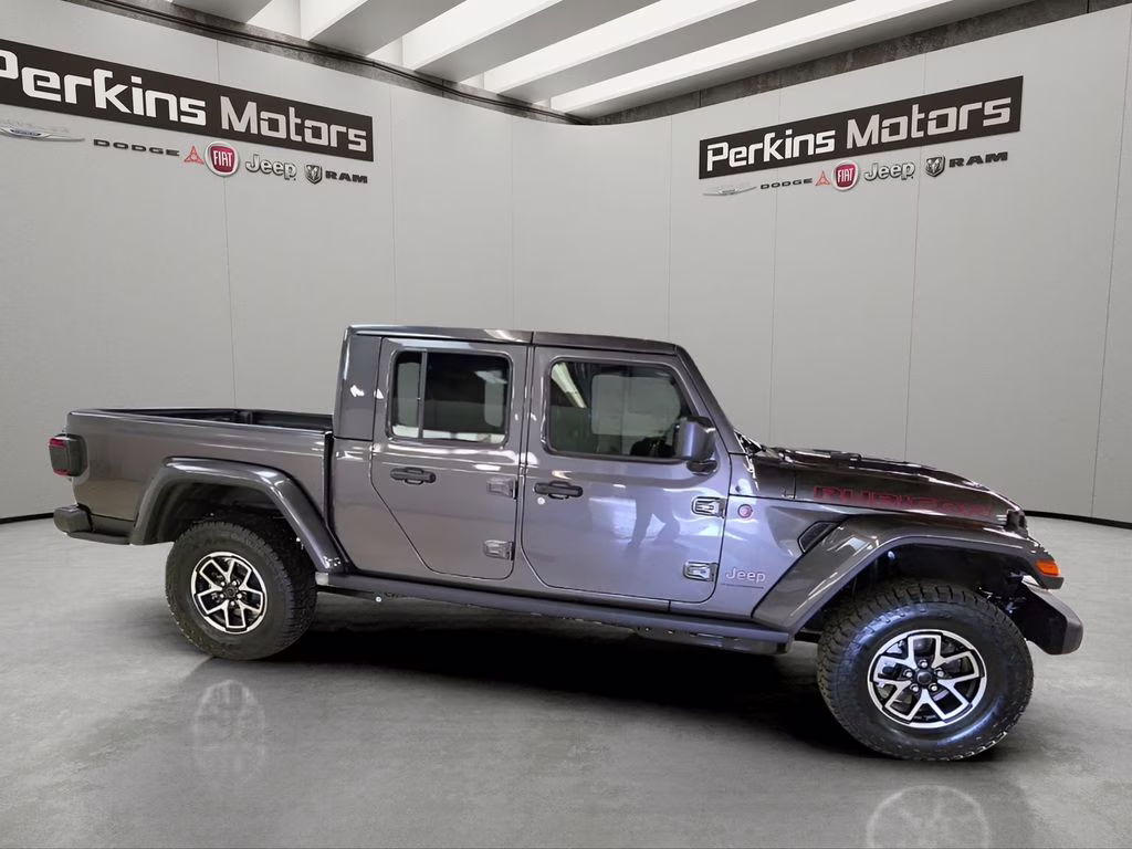 2026 Granite Crystal Metallic Clearcoat Jeep Gladiator Rubicon 4X4 Truck