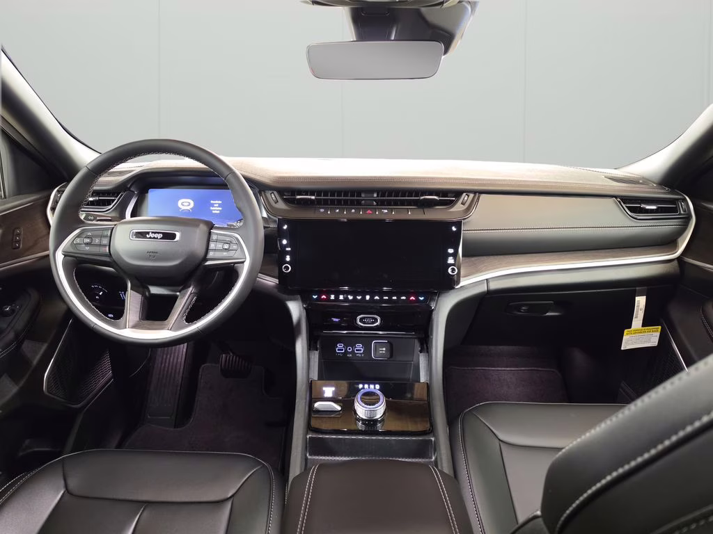 2026 Bright White Clearcoat Jeep Grand Cherokee L Limited 4X4 SUV