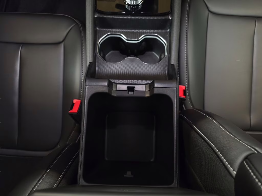 2026 Bright White Clearcoat Jeep Grand Cherokee L Limited 4X4 SUV