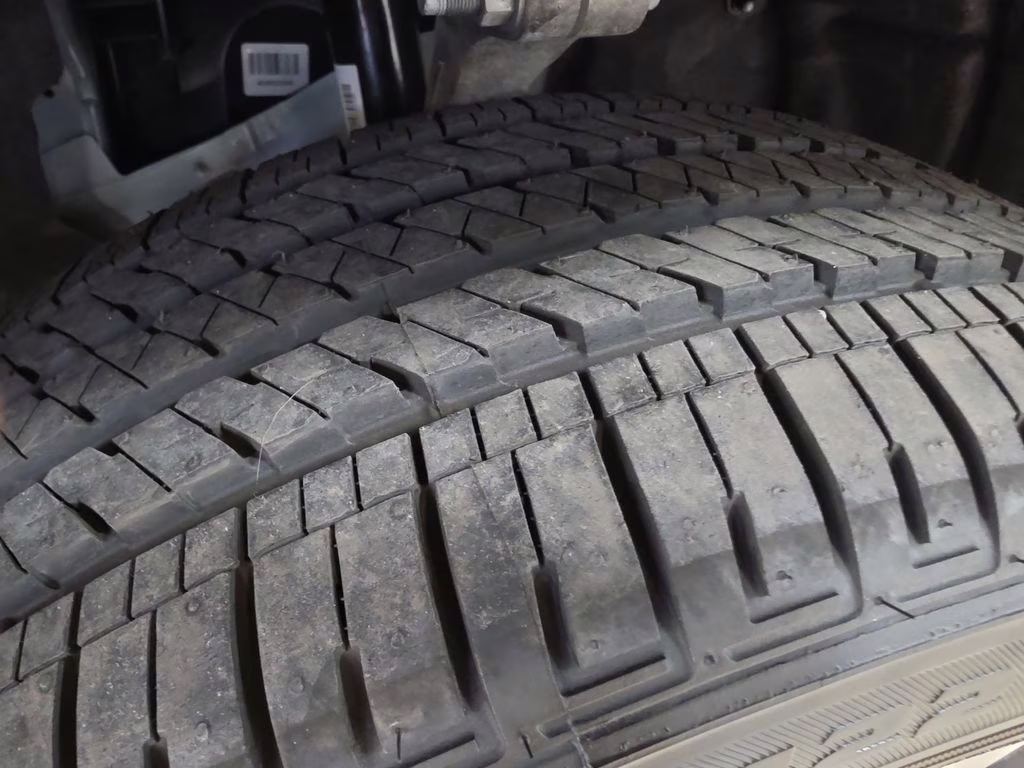 2026 Bright White Clearcoat Jeep Grand Cherokee L Limited 4X4 SUV