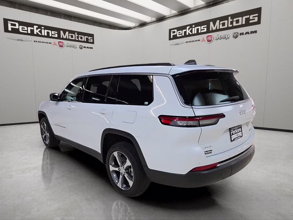 2026 Bright White Clearcoat Jeep Grand Cherokee L Limited 4X4 SUV