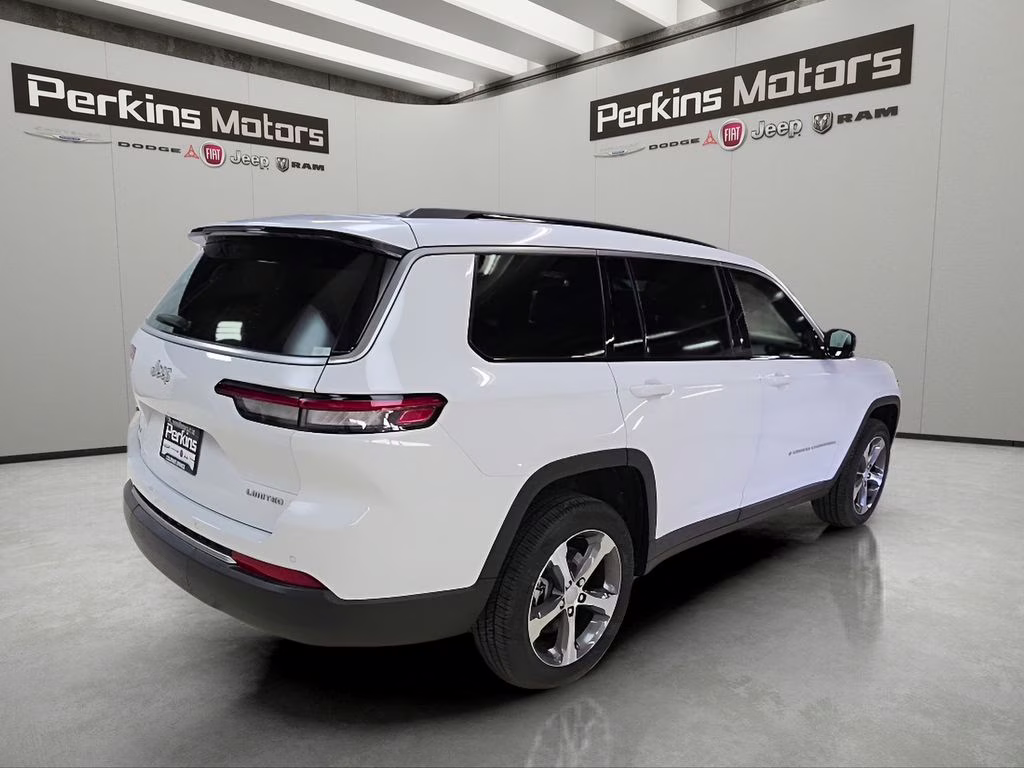 2026 Bright White Clearcoat Jeep Grand Cherokee L Limited 4X4 SUV