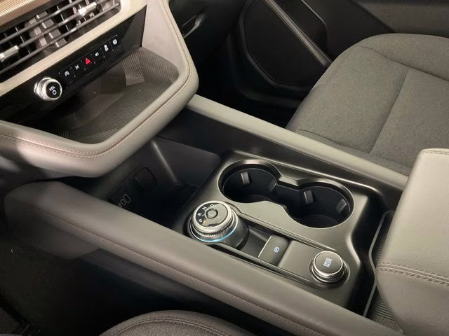 2026 White Metallic Ford Explorer Active RWD SUV