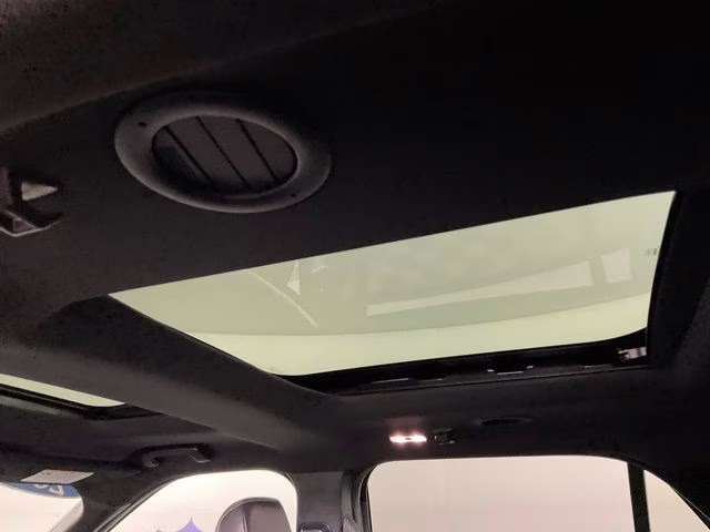 2018 Ingot Silver Ford Explorer Limited FWD SUV