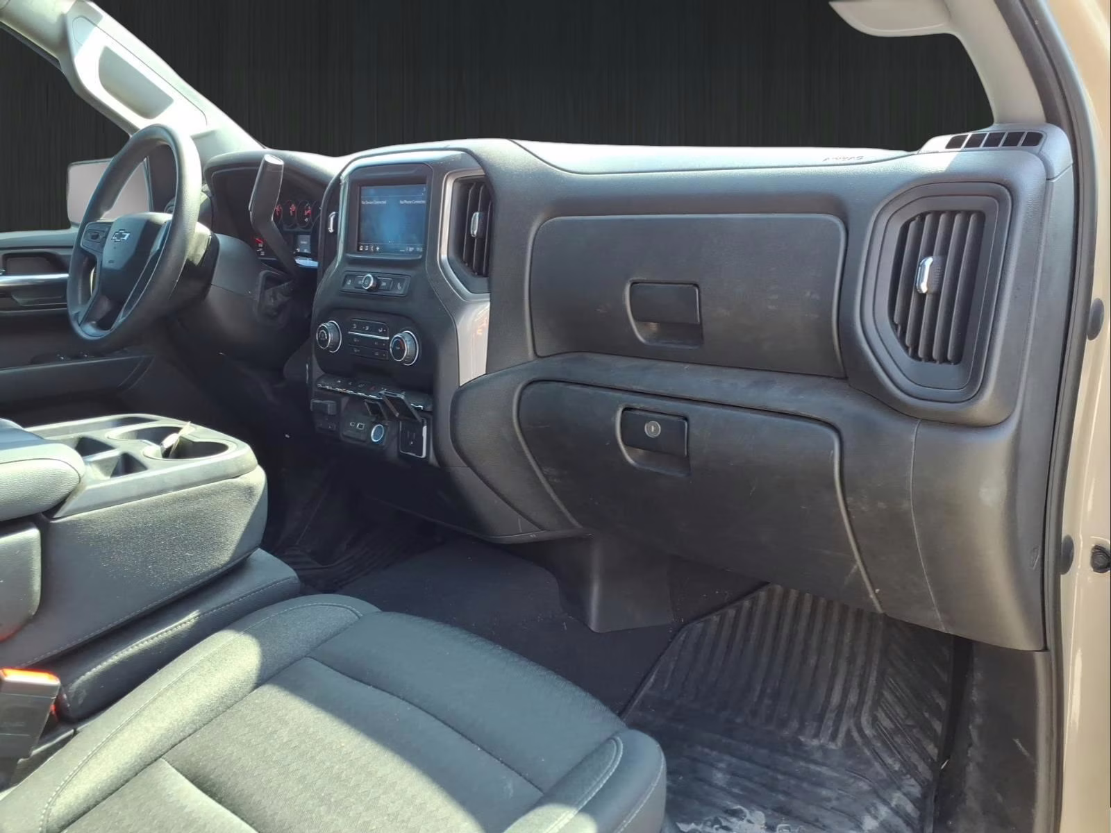 2023 Sand Dune Metallic Chevrolet Silverado 1500 Custom Trail Boss 4X4 Truck