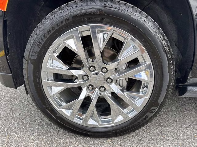 2022 Onyx Black GMC Yukon XL Denali 4X4 SUV