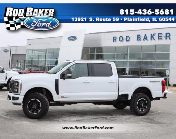 2026 Oxford White Ford Super Duty F-250 SRW LARIAT 4X4 Truck