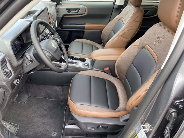 2026 Gray Metallic Ford Bronco Sport Outer Banks 4X4 SUV