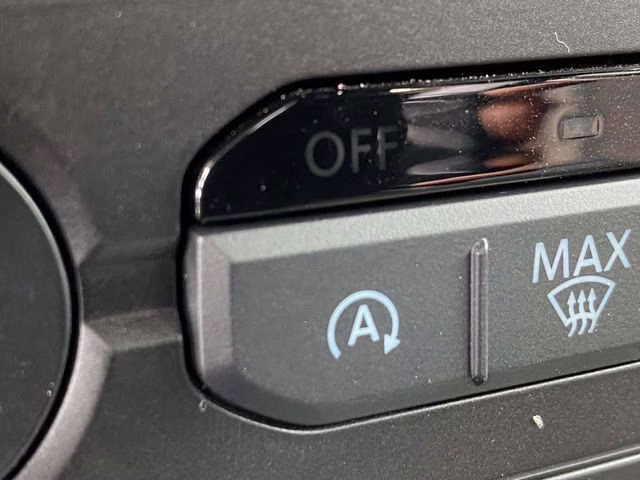 2026 Gray Metallic Ford Bronco Sport Outer Banks 4X4 SUV